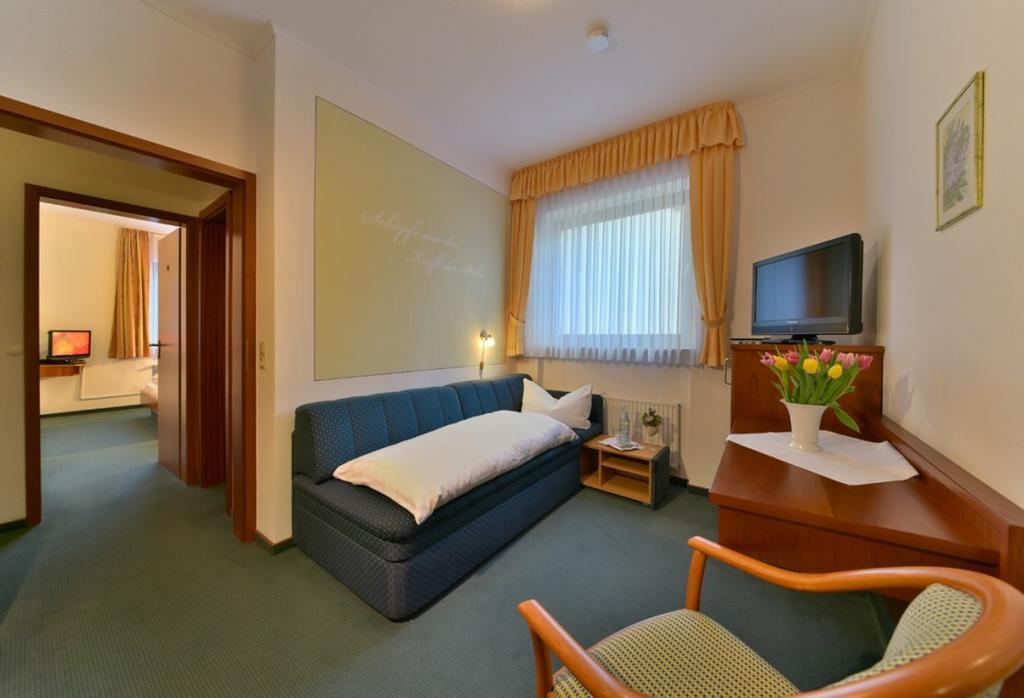 Hotel & Restaurant Krone 케스터트 외부 사진