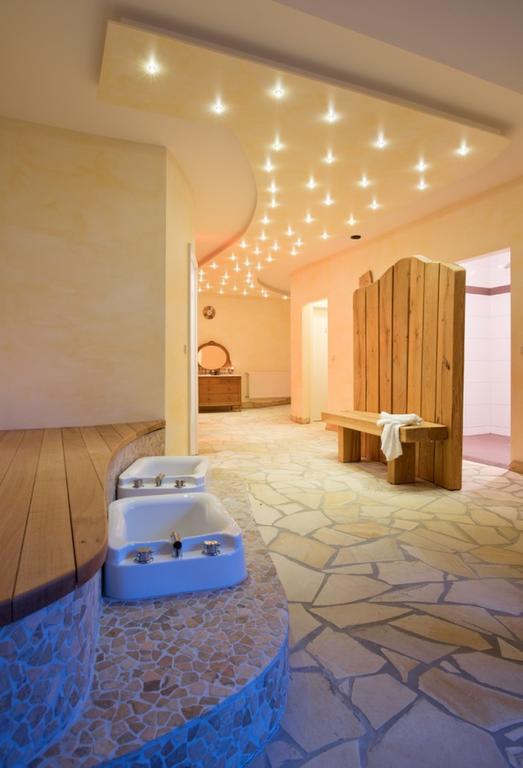 Hotel & Restaurant Krone 케스터트 외부 사진