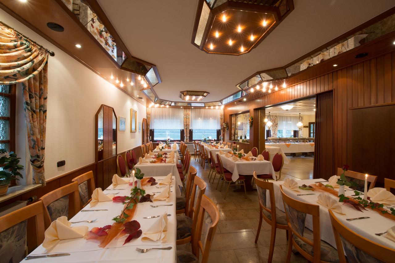 Hotel & Restaurant Krone 케스터트 외부 사진